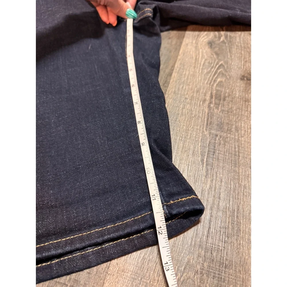 Levis Bermuda Shorts Womens 30 Dark Indigo Mid Rise Slim Fit Denim 2996900160
